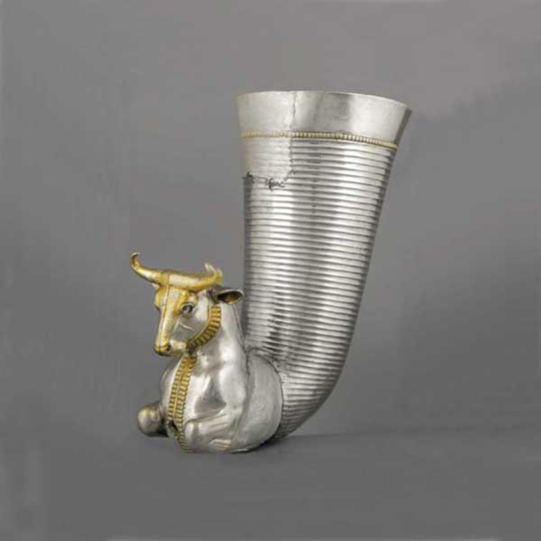 rhyton_taureau